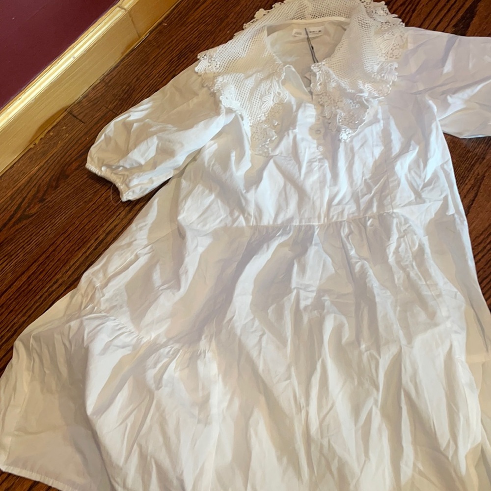 Beautiful Zara dress from last summer only worn a few times
